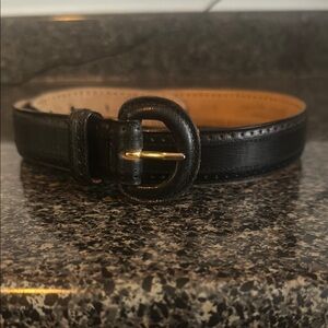 Giorgio Armani Elegant Black Leather Belt